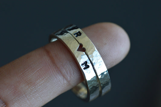 Heart cut out ring set