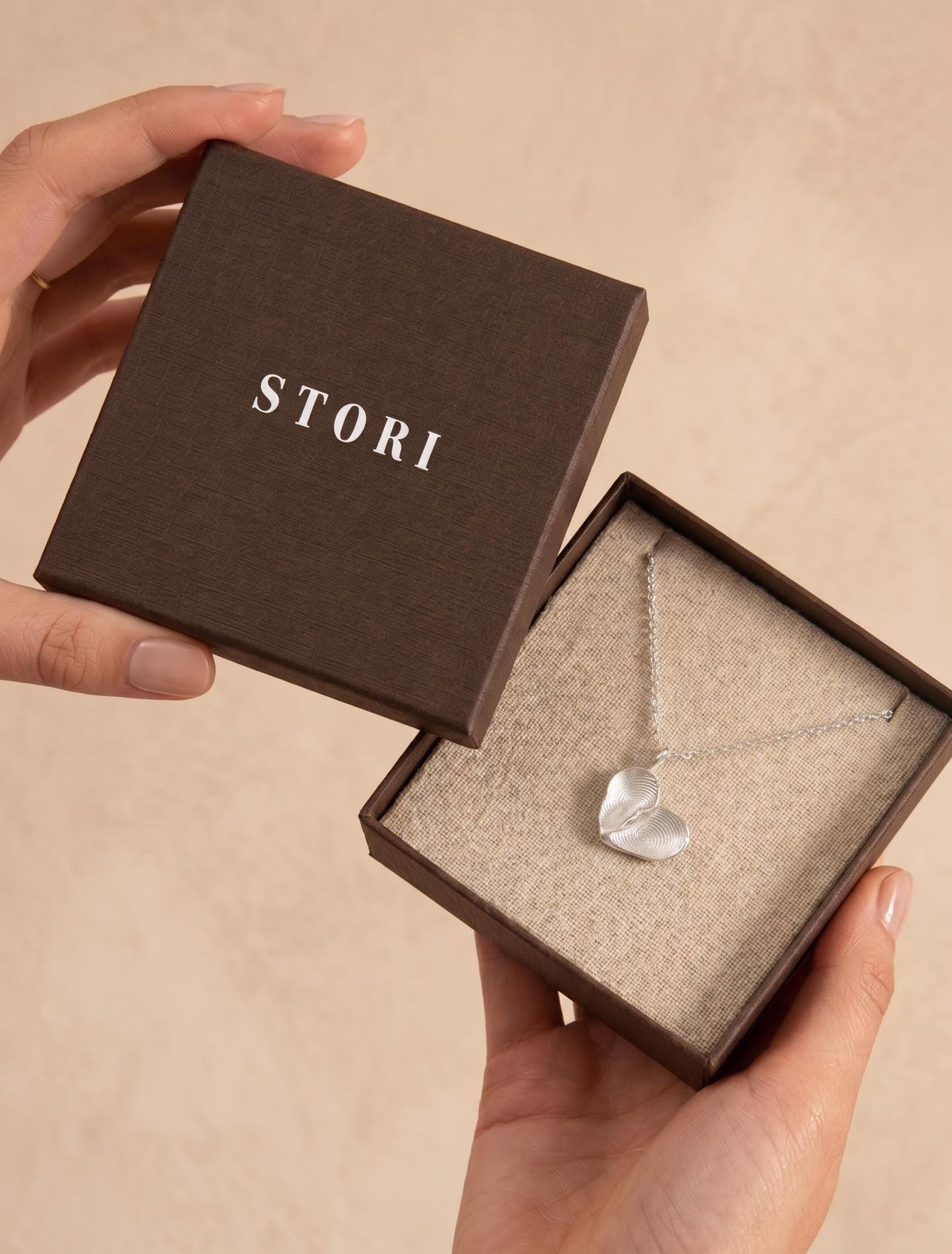 Impressions heart pendant